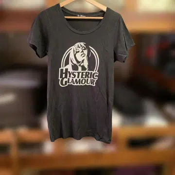 Hysteric Glamour 반팔 티셔츠 블랙