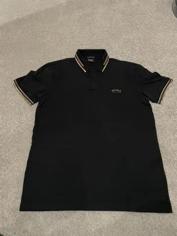 HUGO BOSS 블랙 폴로 셔츠 L 사이즈