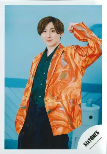 SixTONES 공명/FASHION 교모토 타이가 공식 사진 *1장