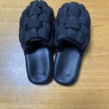 안티카 몸통 트레이닝 샌들