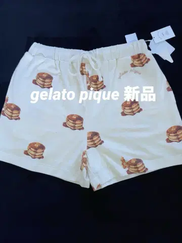 젤라또피케 숏 팬츠