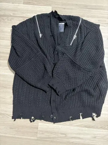 CIVARIZE 가디건 V계 지뢰계 서브컬처 계열