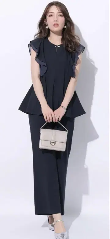 프릴 슬리브 팬츠 셋업 M 사이즈