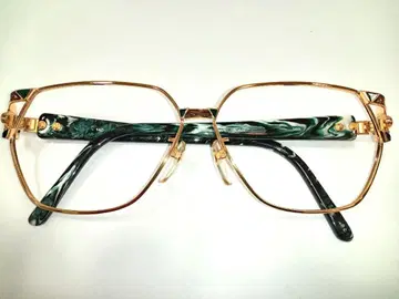 HOYA 빈티지 LV071M