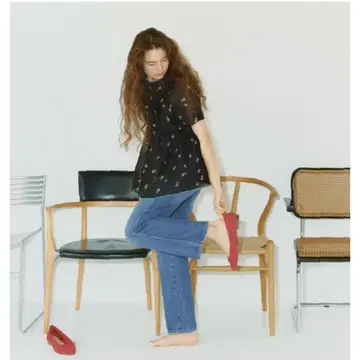 yori 라메 클로버 퍼프 슬리브 블라우스 36