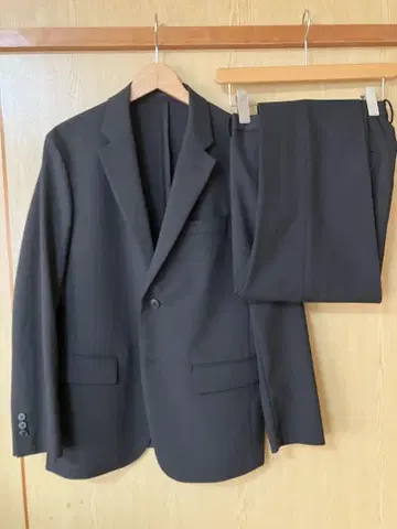 유니클로 감동 자켓 감동 팬츠 울라이크 셋업 블랙