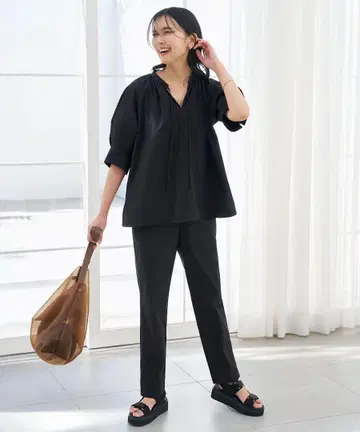 브라운 메쉬 숄더백