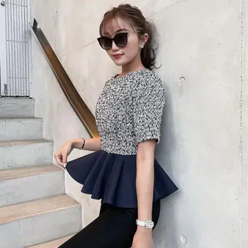 sheller 셰리에 트위드 페플럼 탑