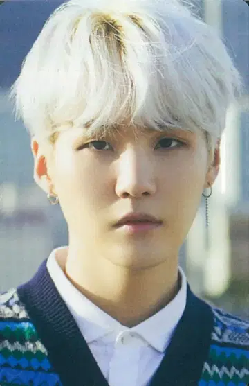BTS D'/ICON SUGA 트레이딩 카드 13/14