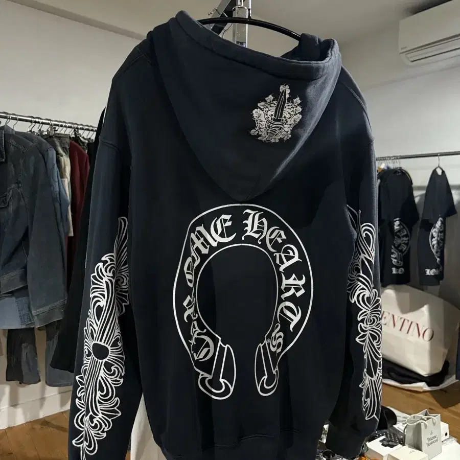 ミュージシャン Mrs. GREEN APPLE 'Harmony' Hoodie / L ミュージシャン Mrs. GREEN APPLE 'Harmony' Hoodie / L MGA on