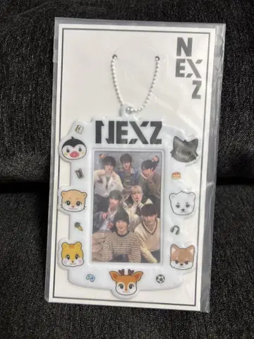 NEXZ 포토 카드 홀더 팬클럽 혜택