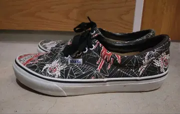 VANS V95 ERA 스컬 스파이더 복각