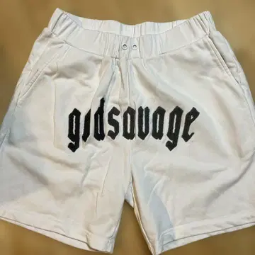 god savage 로고 화이트 숏 팬츠