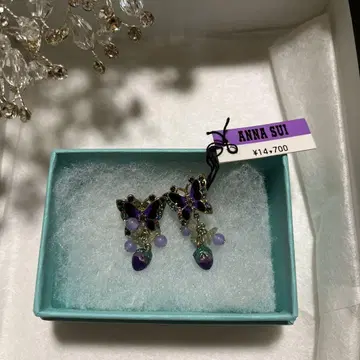 ANNA SUI 나비 모티브 귀걸이