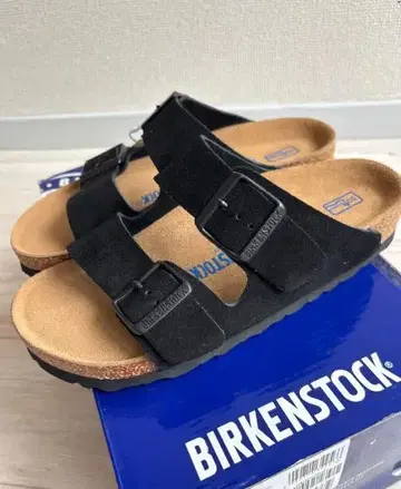 BIRKENSTOCK 블랙 샌들 37