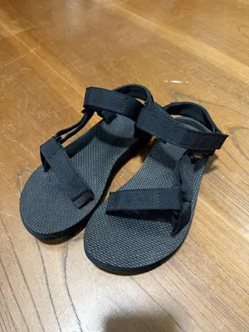 TeVa 샌들