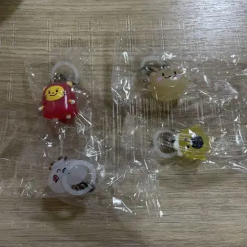 TREASURE TRUZ 가챠 메지루시 액세서리