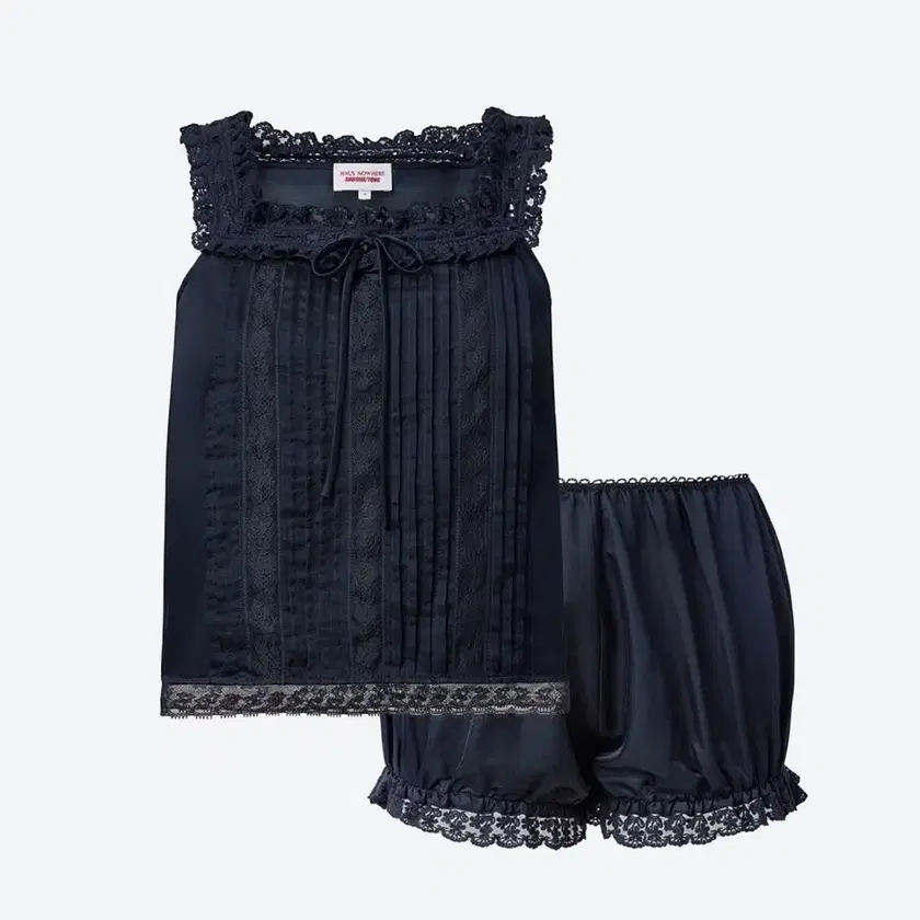 Shu Shu Tong x House Nowhere Short Sleeve Two-Piece Pajama S