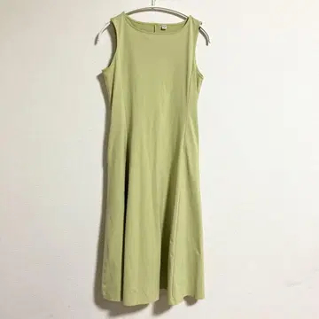 유니클로 울트라 스트레치 에어리즘 원피스 짧은 기장 S