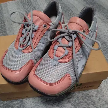 미사용 베어 BAR 스니커즈 고급 독일제 vibram 24.5cm