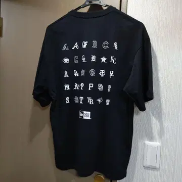 뉴에라 티셔츠