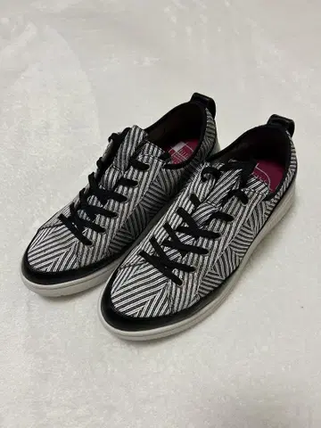 fitfit 부드러운 스니커즈 LITE 24cm