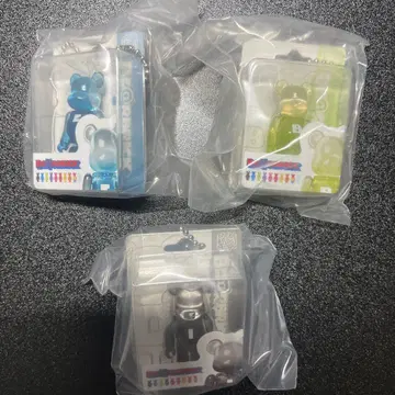 Be@rbrick 가챠가챠 3종 세트