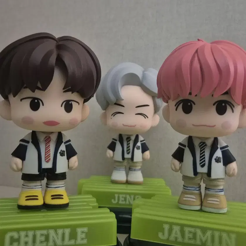 NCTDREAM JENO韓国公式グッズ NCT DREAM ミニポスターセット JENO – LINE FRIENDS SQUARE
