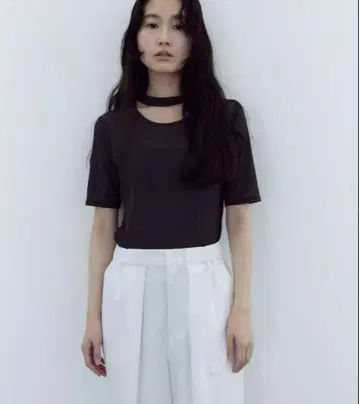 MEER. 목선 슬릿 시어 톱