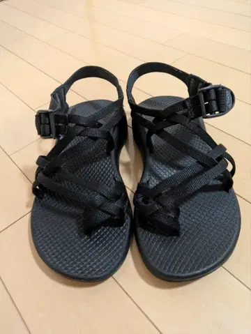 Chaco 블랙 스포츠 샌들