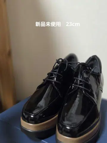 OCEANICA 힐스 애비뉴 블랙 에나멜 통굽 신발 23cm