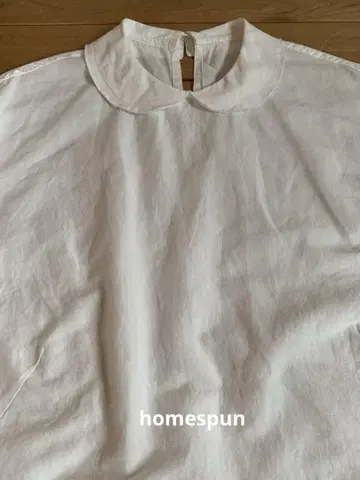 homspun 둥근 카라 풀오버 블라우스 반팔