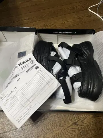(새상품) YOSUKE 통굽 샌들 남성용 27cm
