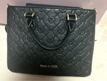 Maison de FLEUR 모노그램 파티션 백 블랙