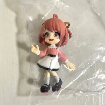 컬러풀 피치 카라피치 부시로드 파르바스 피규어