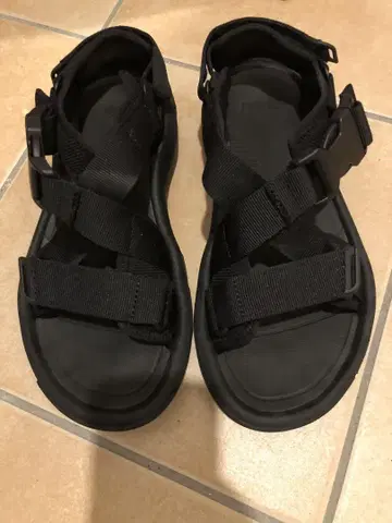 Teva 스포츠 샌들 블랙 25cm