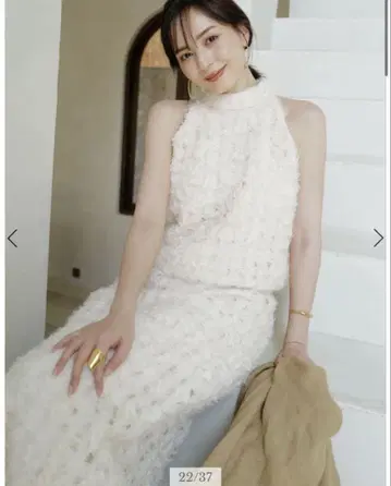 미사용 새상품 택 포함 anuans 자수 아메슬리 블라우스
