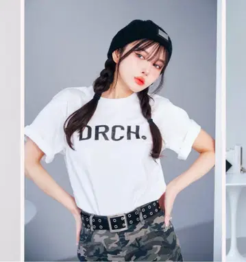 다리치 박스 로고 티셔츠
