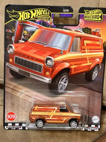 핫휠즈 FORD TRANSIT SUPERVAN