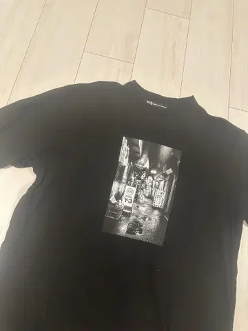 Y-3 블랙 티셔츠 M 사이즈 사진 프린트