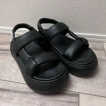 푸마 스포츠 샌들 블랙 UK 6 / BR 37