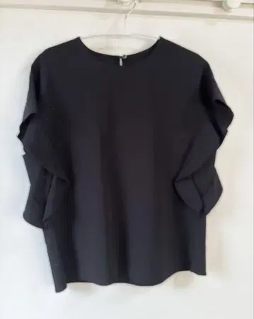 spick&span 소데프레 프렌치 돌먼 풀오버