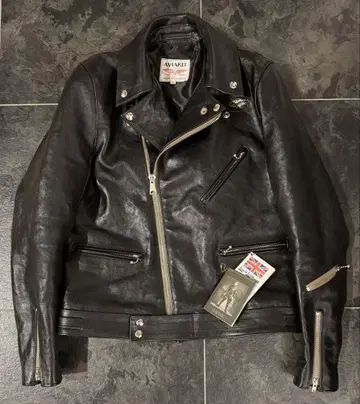 LEWIS LEATHERS 441T 타이트 핏 사이클론 베지 카우 차심