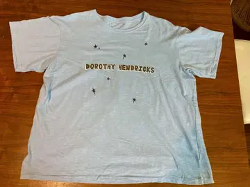 도로시 헨드릭스 DOROTHY HENDRICKS 티셔츠