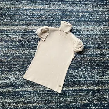 폭시 38 리본 퍼프 슬리브 니트