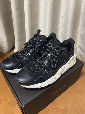 플라워 마운틴 타이거 힐 블랙