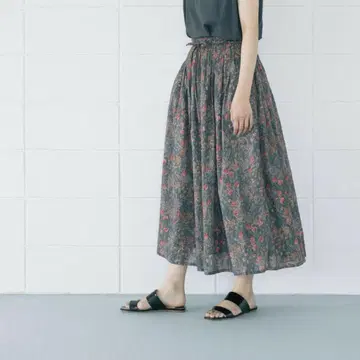 북유럽 생활용품점 별주 SOIL 꽃무늬 스커트
