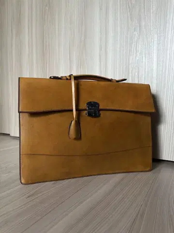 특주 100만 벨루티 에크리토와르 가죽 브리프 케이스 백 한정판