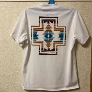 PENDLETON 기하학 패턴 티셔츠 화이트