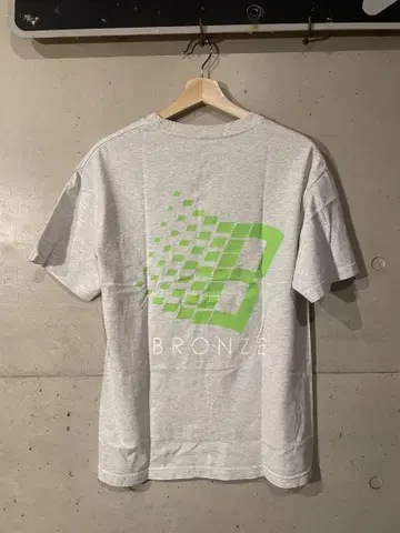 Brone56k 티셔츠 브론즈 그레이 M 사이즈
